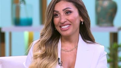 دينا الشربيني تحسم الجدل حول قصة حبها الجديدة وتكشف هوية حبيبها