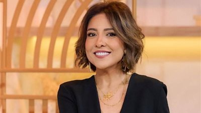 بعد «غمض عينيك»، مي كساب: لقيت نفسي تريند، و الجيل الجديد مش عارفني