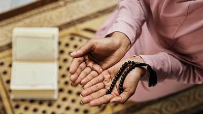 دعاء يوم الجمعة المستجاب لتفريج الهم وسعة الرزق