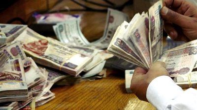 تفاصيل جديدة عن مكافأة نهاية الخدمة للموظفين بعد قرارات الرئيس السيسي