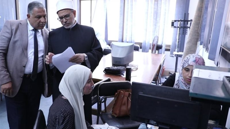الدكتور سلامة داود
