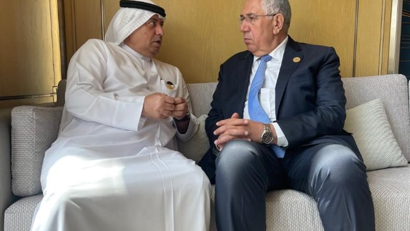 خلال لقاء وزيرا الزراعة