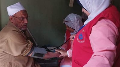 «صحة دمياط» تبدأ تفعيل الزيارات المنزلية للمسنين وذوي الهمم