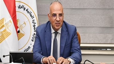 وزير الري: تأهيل الترع بقرى «حياة كريمة» بنحو 3230 كيلومتر