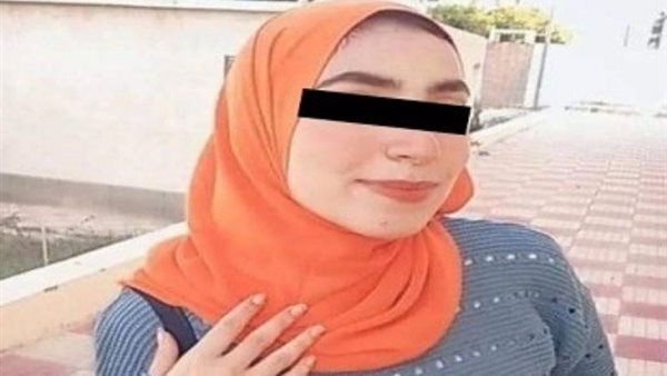 نيرة صلاح طالبة العريش