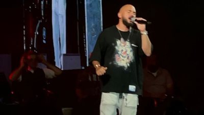 محمود العسيلي يتألق في حفله بفاميلي بارك