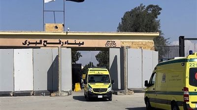 مصادر سيادية مصرية تنفي تقارير إعلامية بإجراء محادثات هاتفية بشأن أزمة معبر رفح