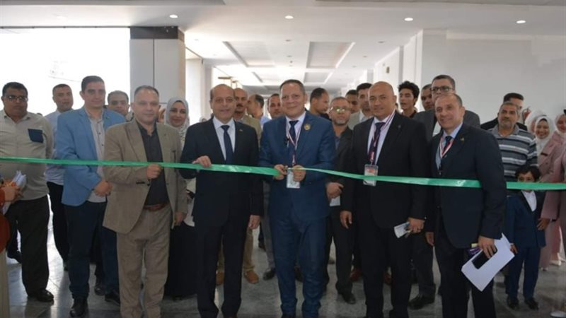 جانب من الافتتاح