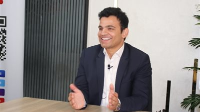أحمد الباز: مصر حريصة على دعم القضية الفلسطينية.. والرئيس السيسي أعاد الحياة للأحزاب