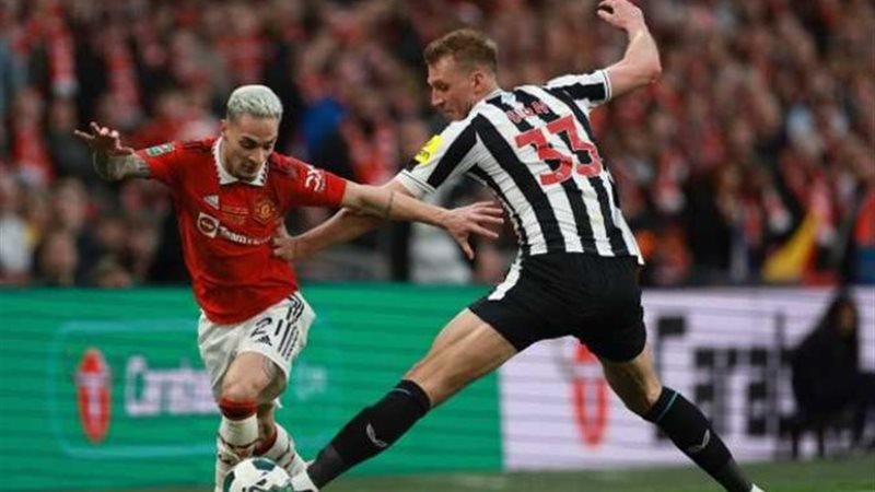 مانشستر يونايتد ونيوكاسل