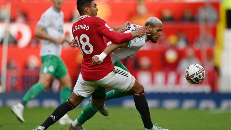مانشستر يونايتد ونيوكاسل