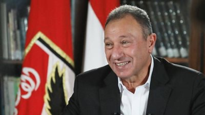 الخطيب على رأس وفد الأهلي في استقبال بعثة الترجي التونسي