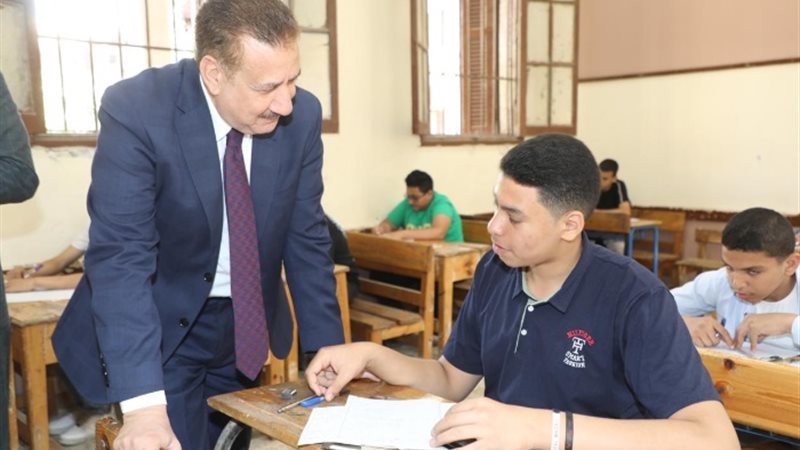 اللواء إبراهيم أبو ليمون محافظ المنوفية