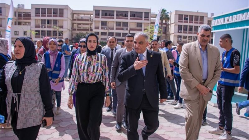 طلاب كليات جامعة طنطا