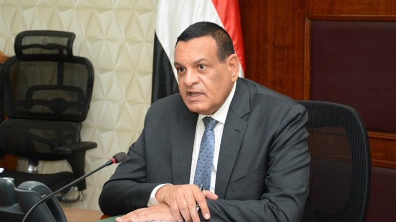 وزير التنمية المحلية