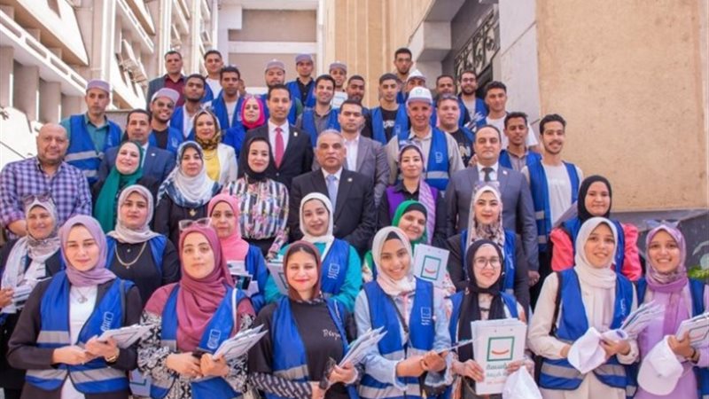 طلاب جامعة المنصورة
