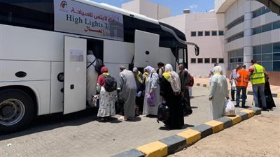ميناء نويبع يتأهب لبدء أولى رحلات موسم الحج بـ 6 آلاف حاج و144 باص
