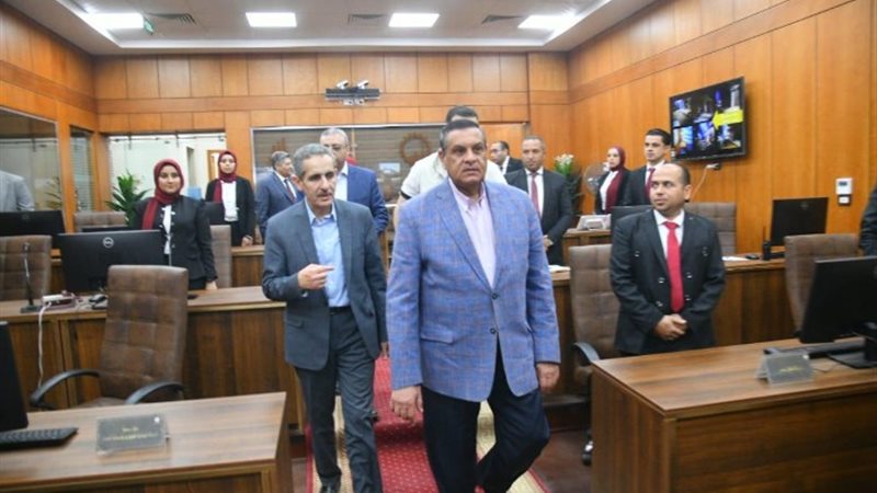 وزير التنمية المحلية