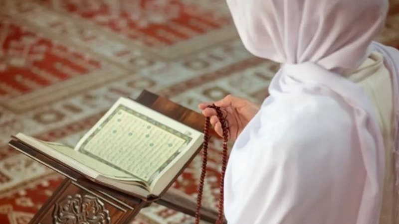 تلاوة القرآن الكريم