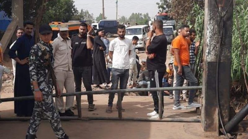 حادث غرق ميكروباص معدية أبو غالب - أرشيفية