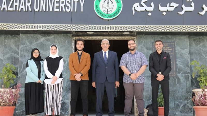 طلاب جامعة الأزهر