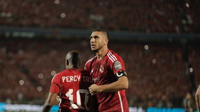 في اللحظات الأولى، الأهلي يضرب الترجي بالهدف الأول بنهائي دوري الأبطال