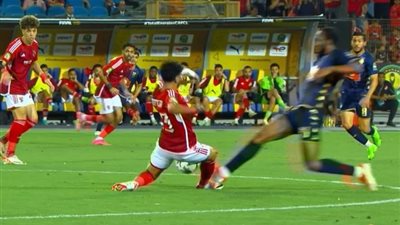 الحكم يتغاضى عن طرد نجم الترجي بعد تدخل عنيف على مروان عطية (فيديو)