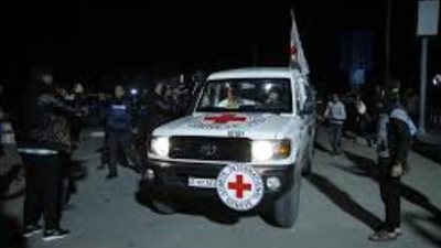 إعلام عبري: أصابه مركبة بصاروخ أرض جو أطلق من غزة