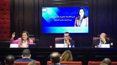 وزيرة التخطيط تستعرض في ندوة «مستقبل وطن» محاور تحقيق التنمية المستدامة