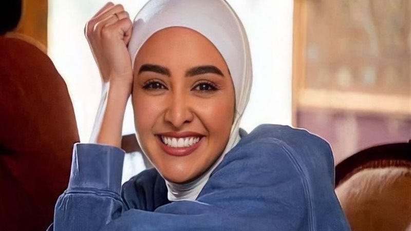 هلا رشدي