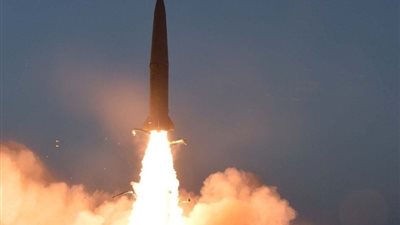 القيادة المركزية الأمريكية: الحوثيون أطلقوا صاروخين باليستيين في خليج عدن