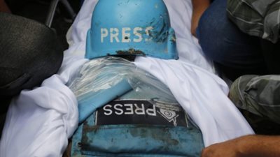 استشهاد الصحفية الفلسطينية عُلا الدحدوح في قصف منزلها بغزة