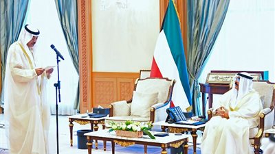 ولي العهد الكويتي يؤدي اليمين الدستورية نائبًا للأمير