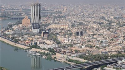 محتجون يهاجمون مطاعم أجنبية في العاصمة العراقية بغداد