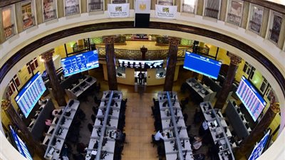 بعد هبوطها أمس، البورصة تفتتح جلسة الثلاثاء بارتفاع جماعي