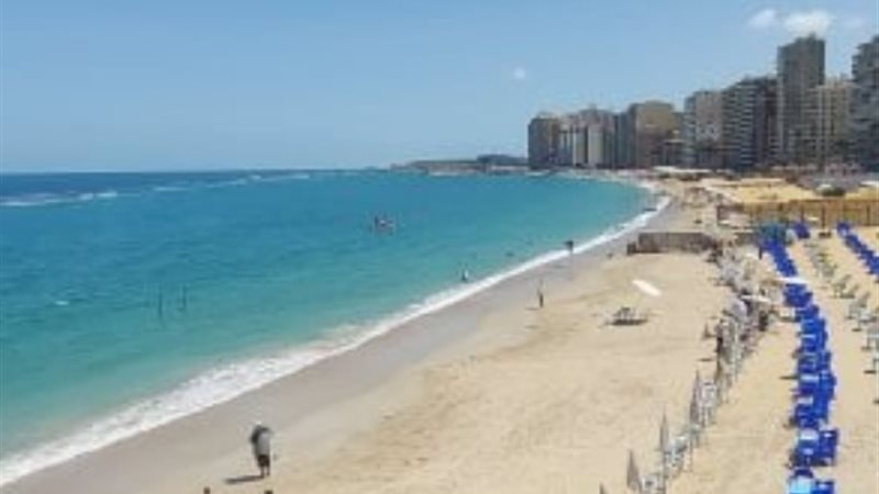 شاطئ دهب بالإسكندرية