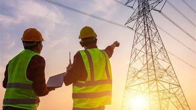 تعرف علي حجم استثمارات مصر في مشروع الربط الكهربائي مع السعودية