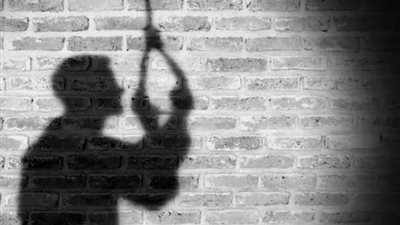 بسبب خلافات زوجية، شاب ينهي حياته شنقاً في كرداسة