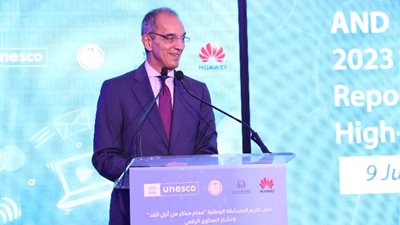 الاتصالات: إنشاء أكثر من 12 مدرسة تكنولوجية لتعزيز التحول الرقمي