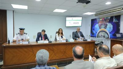 محافظ دمياط ترأس مؤتمرا للتوعية بالمشاركة في المبادرة الوطنية للمشروعات الخضراء الذكية