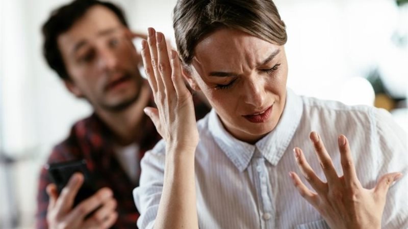 أبراج تعاني من تحديات مهنية