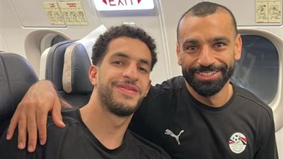 كان طفلا في زفافه وأصبح زميله، مصطفى شوبير ينشر صورة تجمعه بمحمد صلاح