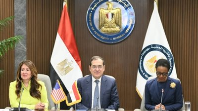 مصر والولايات المتحدة توقعان اتفاقية لدراسة سلامة مصفاة الإسكندرية للبترول