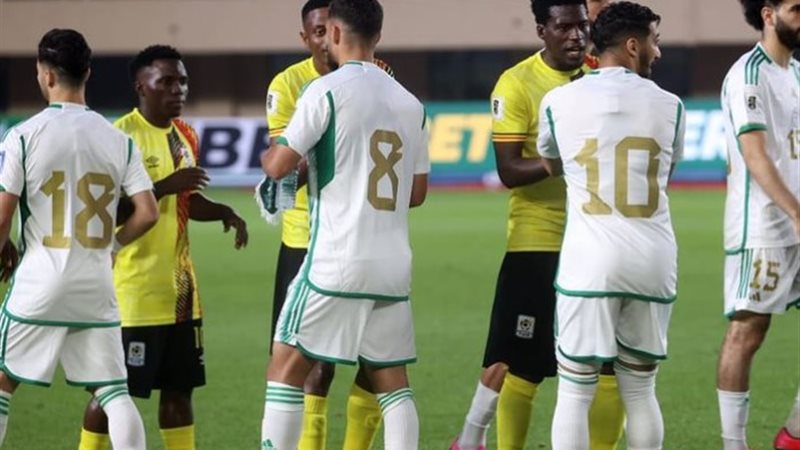 لاعبي منتخب الجزائر
