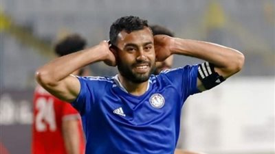 حسام حسن يقود تشكيل سموحة لمواجهة بيراميدز في الدوري