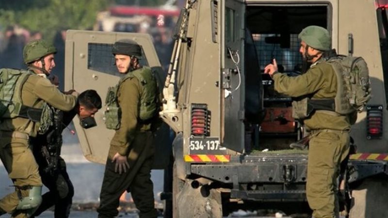 اعتقال فلسطيني أرشيفية