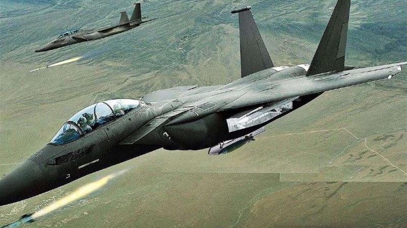 صورة أرشيفية لتحليق طائرة