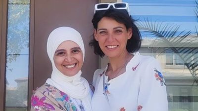 بعد صورتها مع نورهان، هل ستعود حنان ترك للتمثيل مجددًا؟