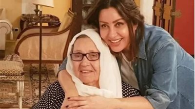 لطيفة: غسّلت والدتي بإيدي وكان أصعب قرار بالنسبة لي (فيديو )