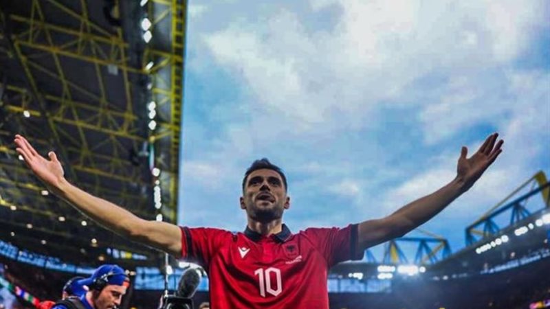 مباراة ألبانيا وإيطاليا